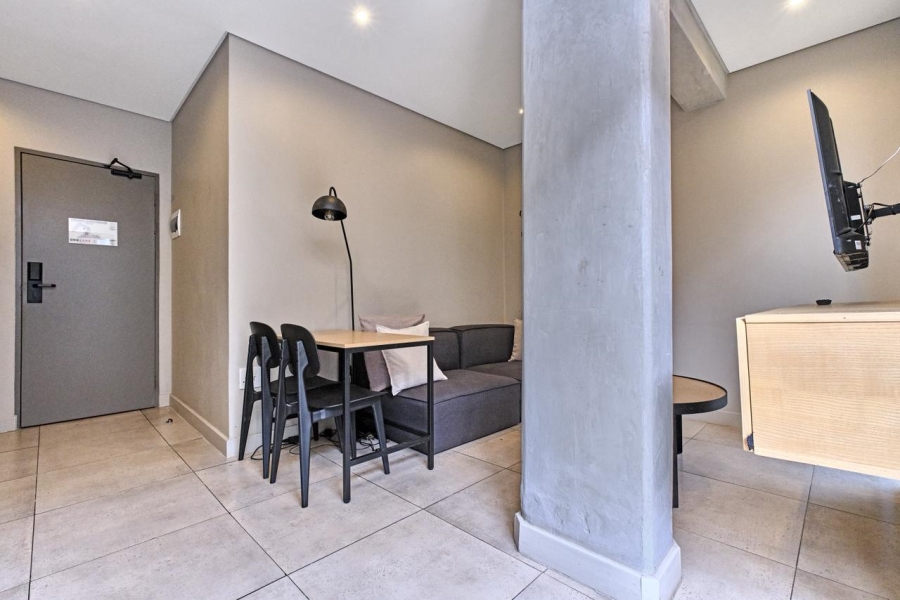 1 Bedroom Property for Sale in Sandown Gauteng