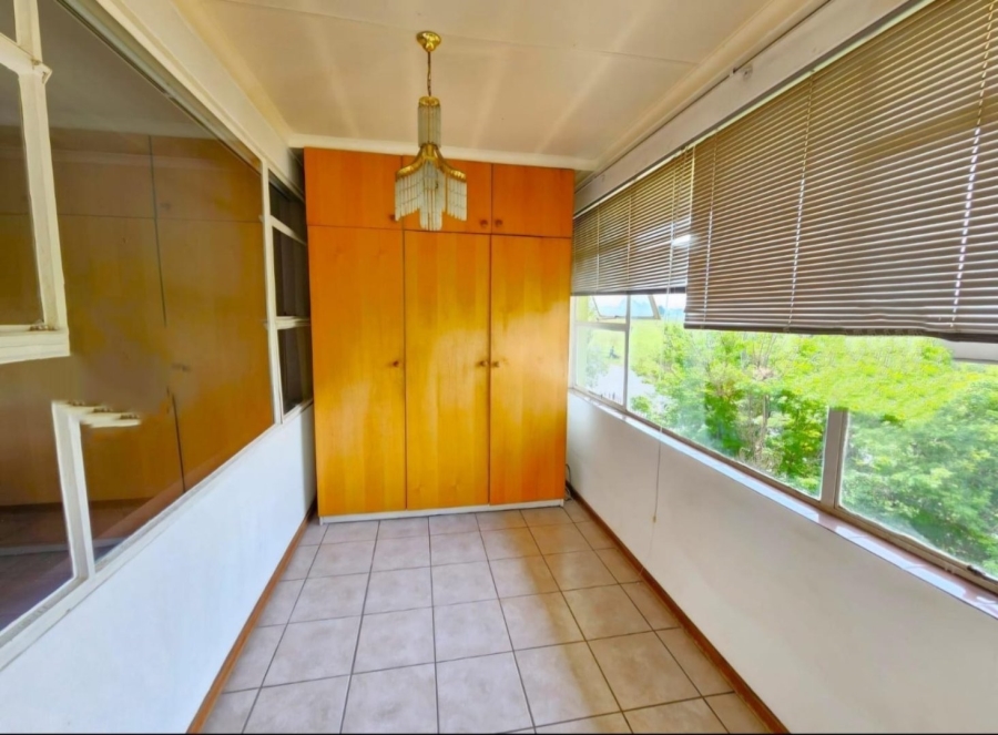 2 Bedroom Property for Sale in Strubenvale Gauteng