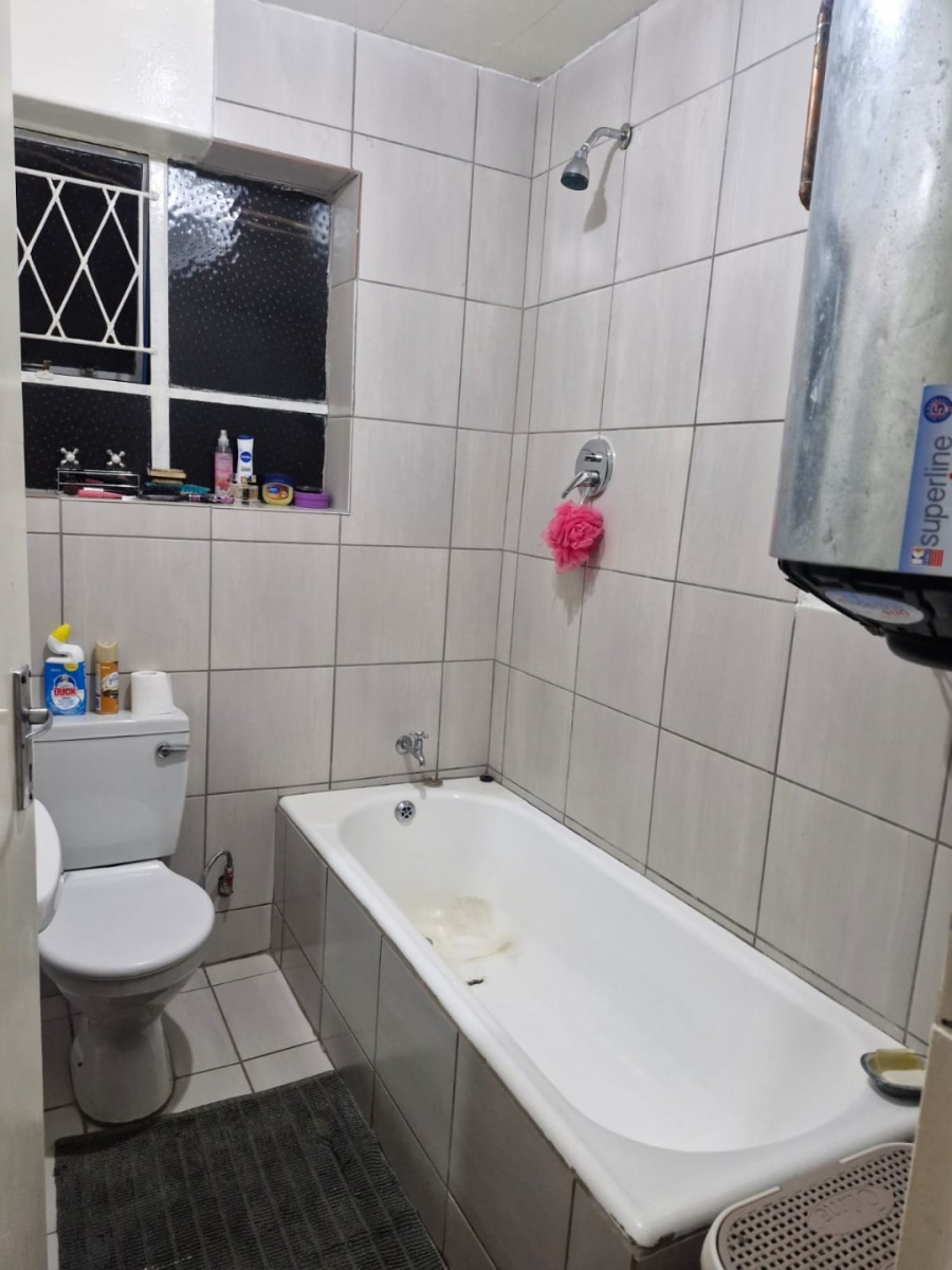 To Let 2 Bedroom Property for Rent in Primrose Gauteng