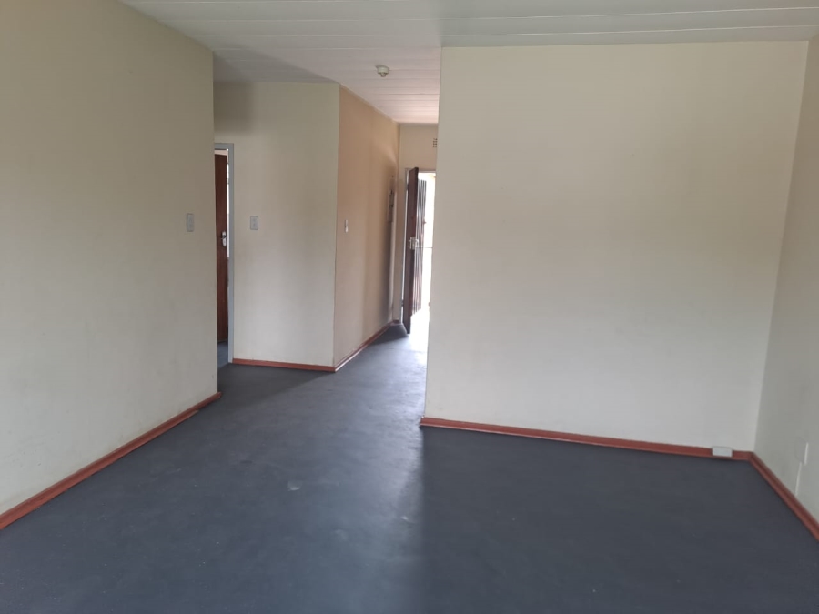 To Let 2 Bedroom Property for Rent in Primrose Gauteng