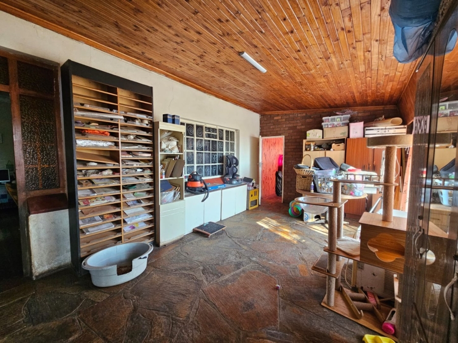 Commercial Property for Sale in Hallgate Gauteng