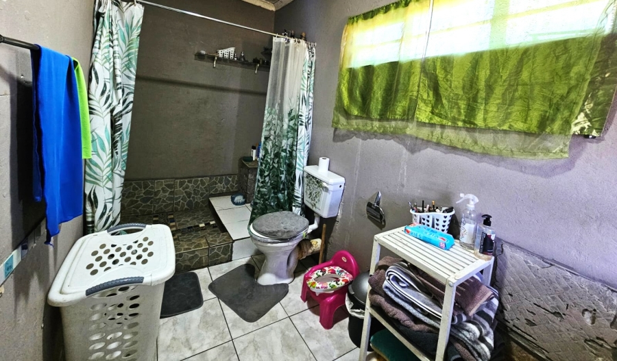 Commercial Property for Sale in Hallgate Gauteng