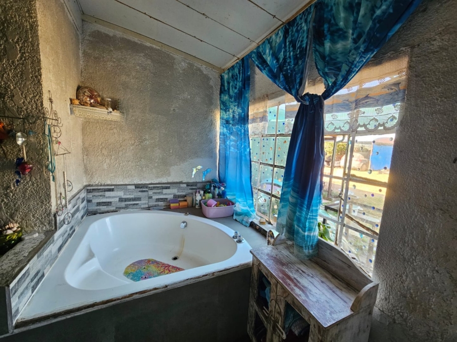 Commercial Property for Sale in Hallgate Gauteng