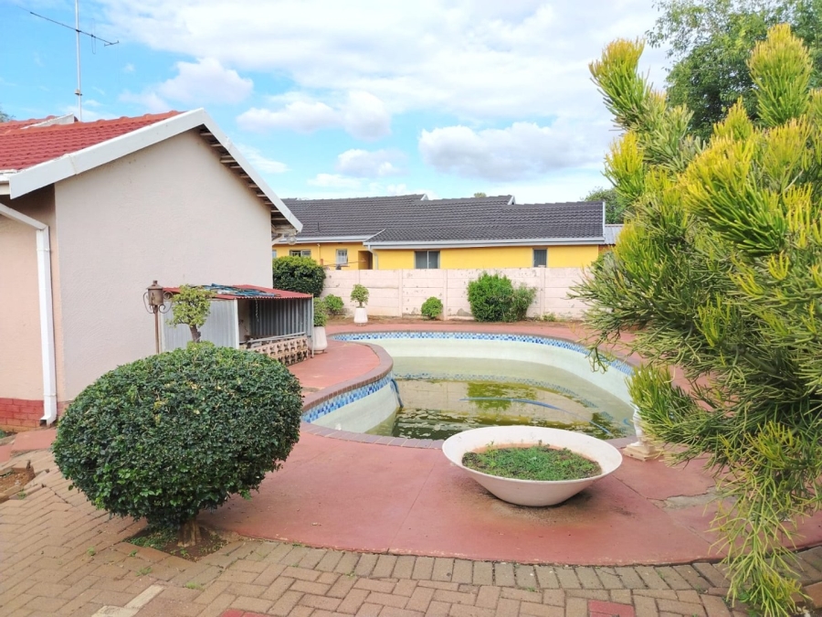 3 Bedroom Property for Sale in Silverton Gauteng