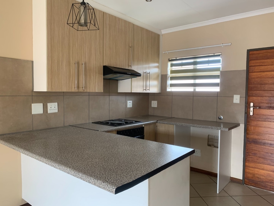 To Let 2 Bedroom Property for Rent in Sagewood Gauteng