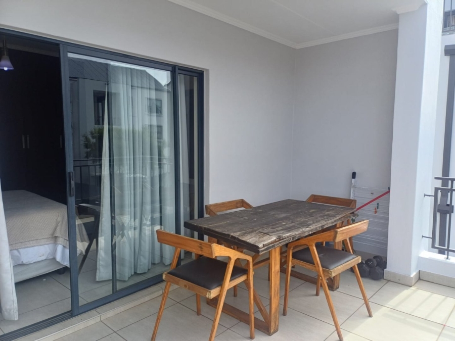 To Let 2 Bedroom Property for Rent in Greenstone Ridge Gauteng