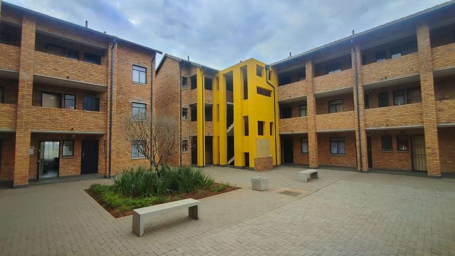 2 Bedroom Property for Sale in Sky City Gauteng