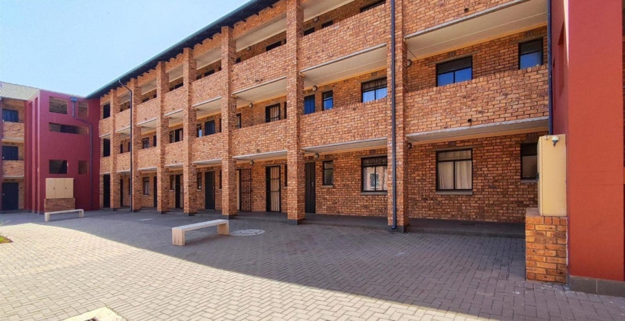 2 Bedroom Property for Sale in Sky City Gauteng