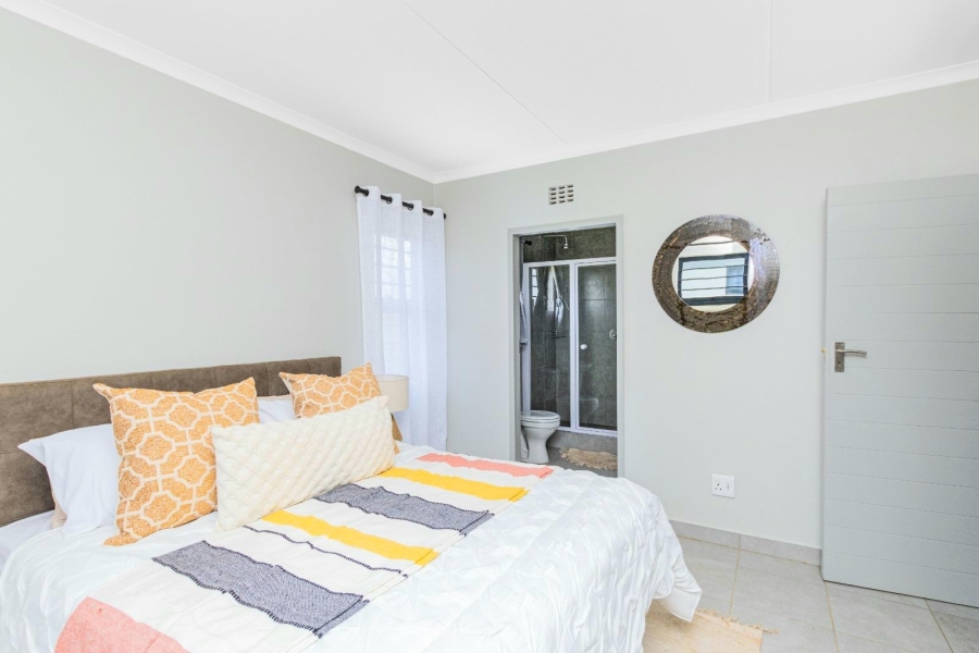 3 Bedroom Property for Sale in Protea Glen Gauteng