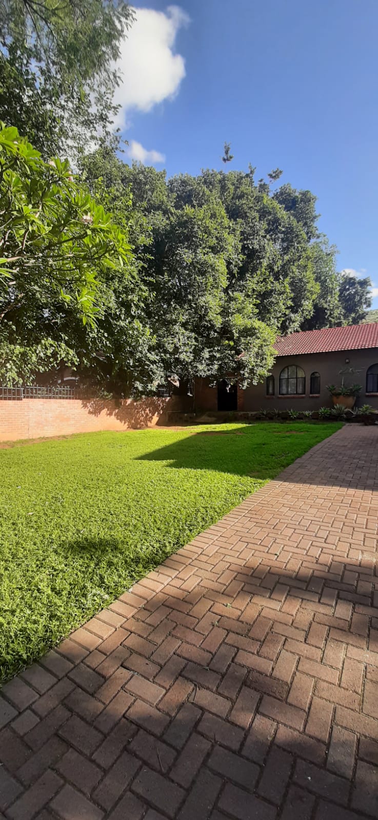 4 Bedroom Property for Sale in Florauna Gauteng