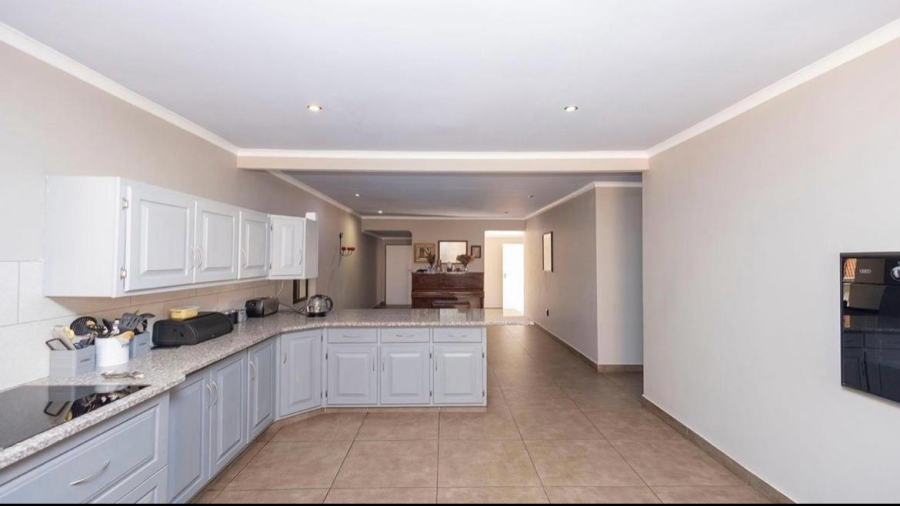 4 Bedroom Property for Sale in Florauna Gauteng