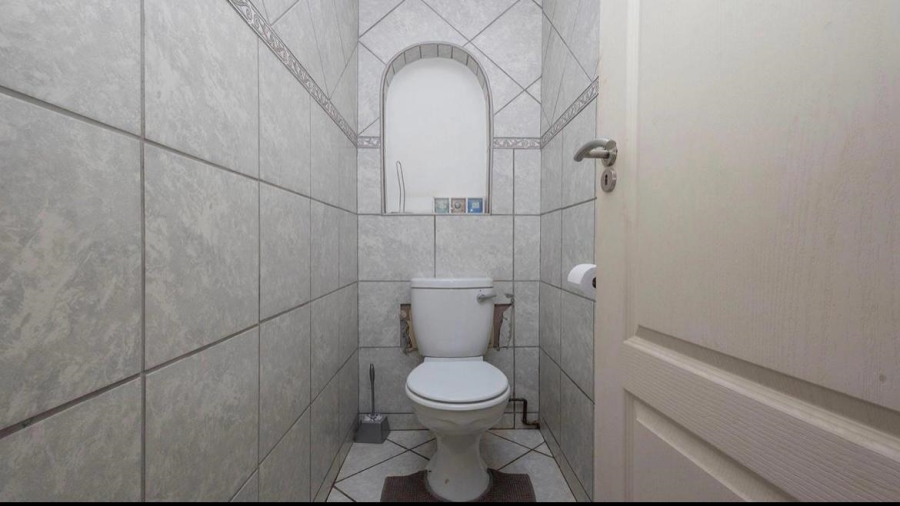 4 Bedroom Property for Sale in Florauna Gauteng