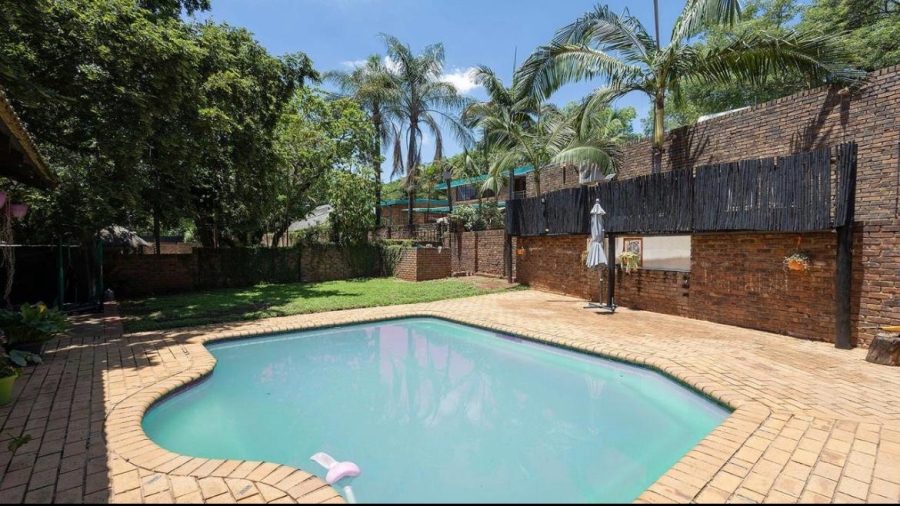 4 Bedroom Property for Sale in Florauna Gauteng