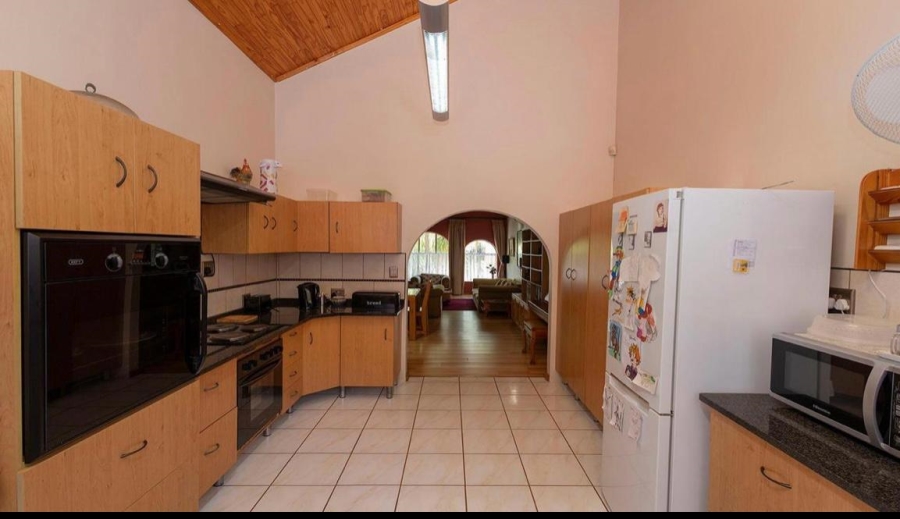 4 Bedroom Property for Sale in Florauna Gauteng