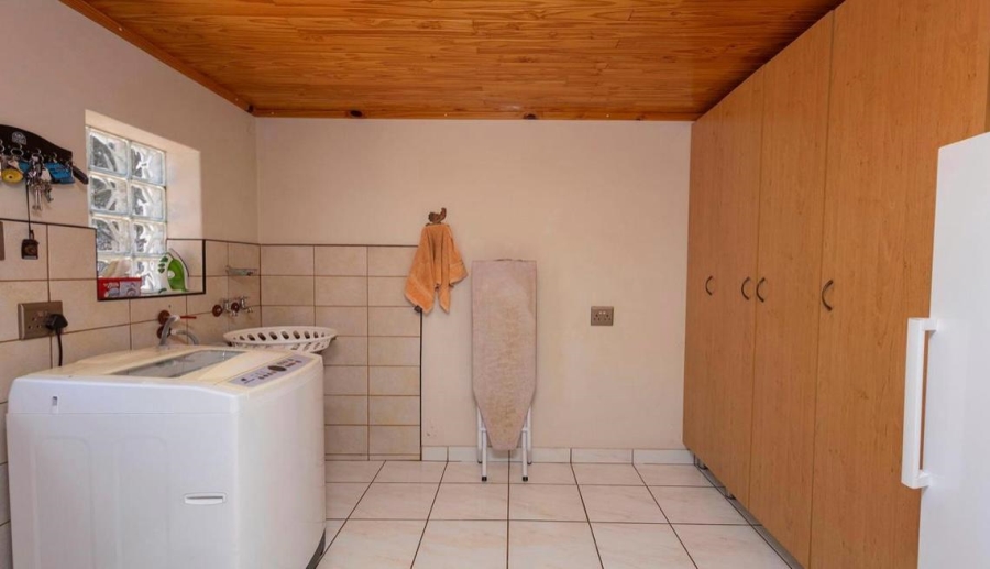 4 Bedroom Property for Sale in Florauna Gauteng