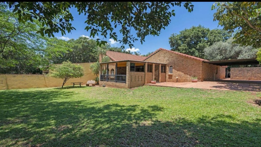 4 Bedroom Property for Sale in Florauna Gauteng