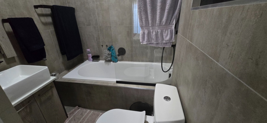 2 Bedroom Property for Sale in Rynfield Gauteng