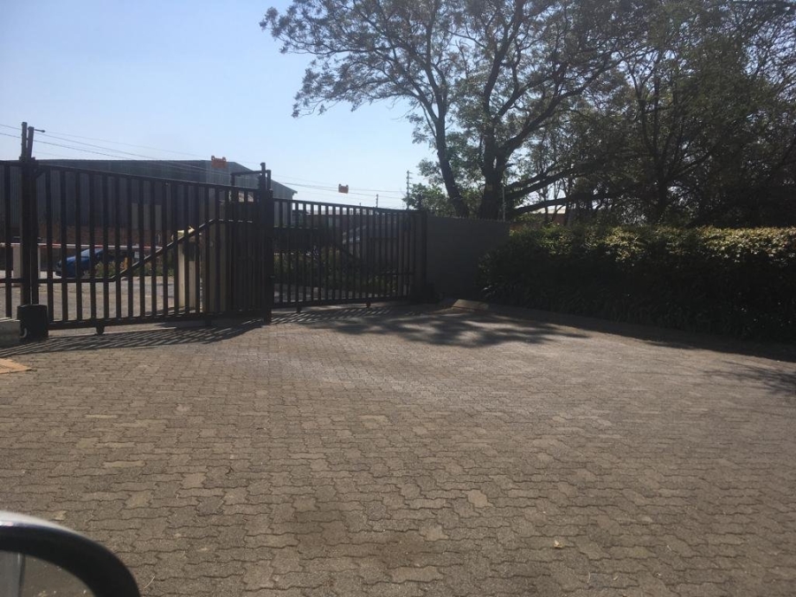 2 Bedroom Property for Sale in Bloubosrand Gauteng