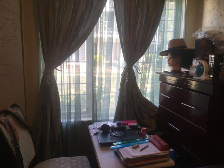 2 Bedroom Property for Sale in Bloubosrand Gauteng