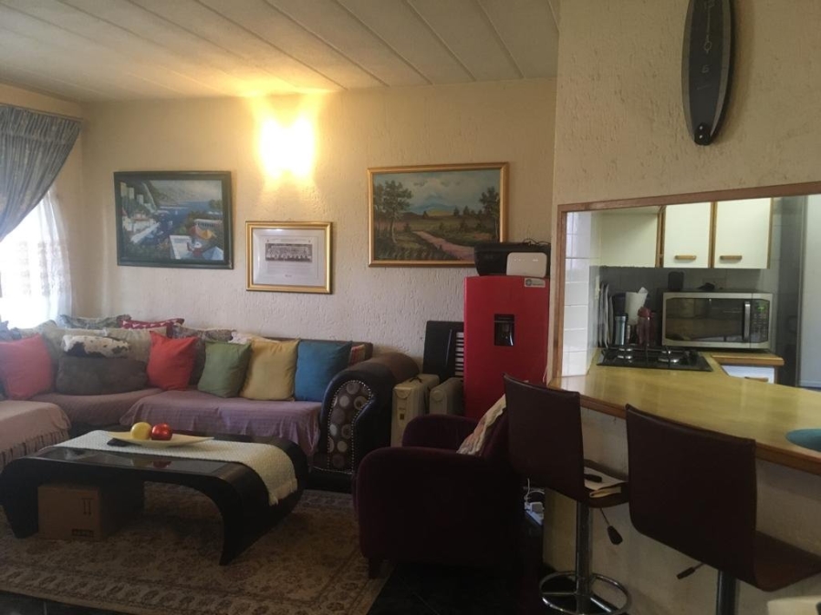 2 Bedroom Property for Sale in Bloubosrand Gauteng