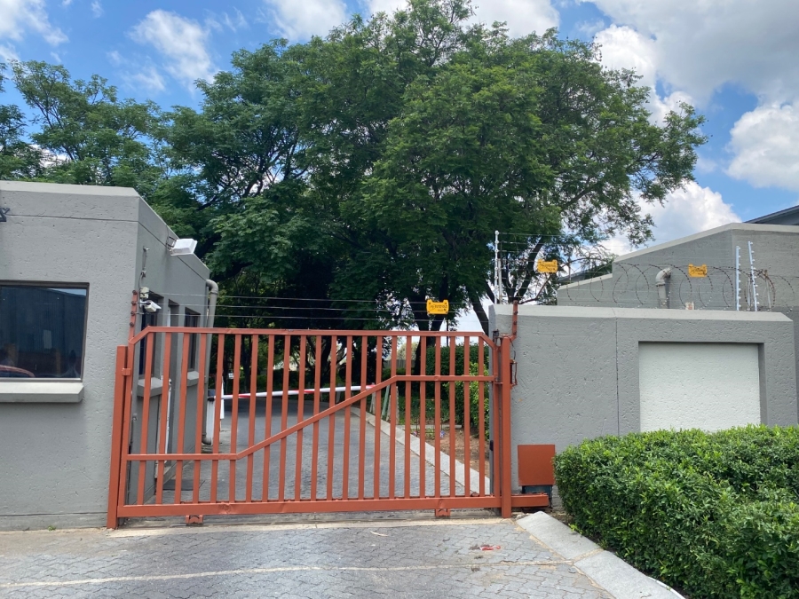 2 Bedroom Property for Sale in Bloubosrand Gauteng