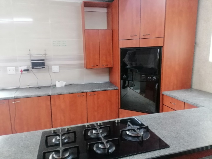 To Let 3 Bedroom Property for Rent in Reigerpark Gauteng