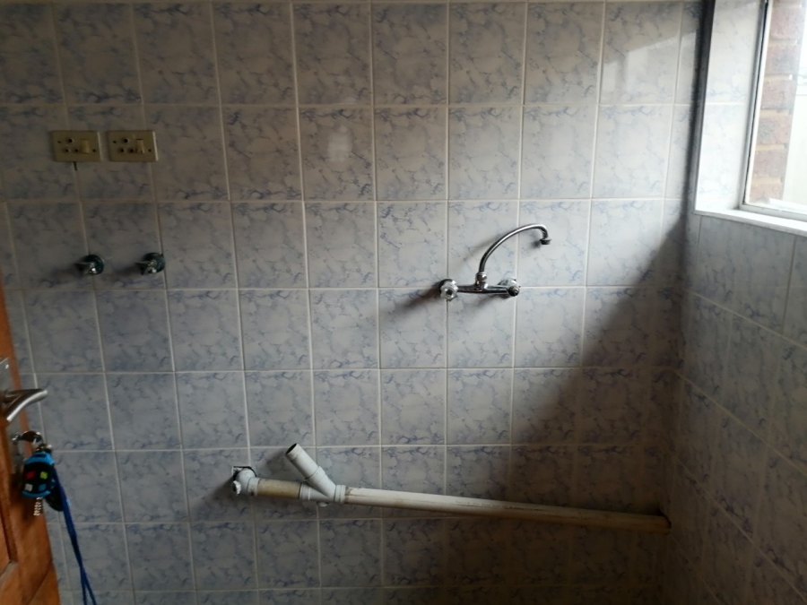 To Let 3 Bedroom Property for Rent in Reigerpark Gauteng