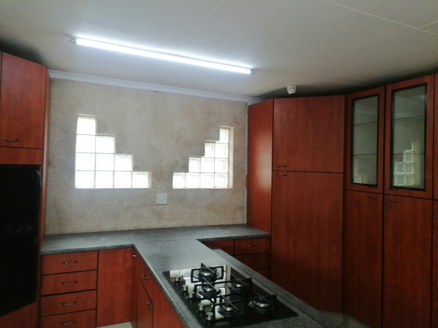 To Let 3 Bedroom Property for Rent in Reigerpark Gauteng