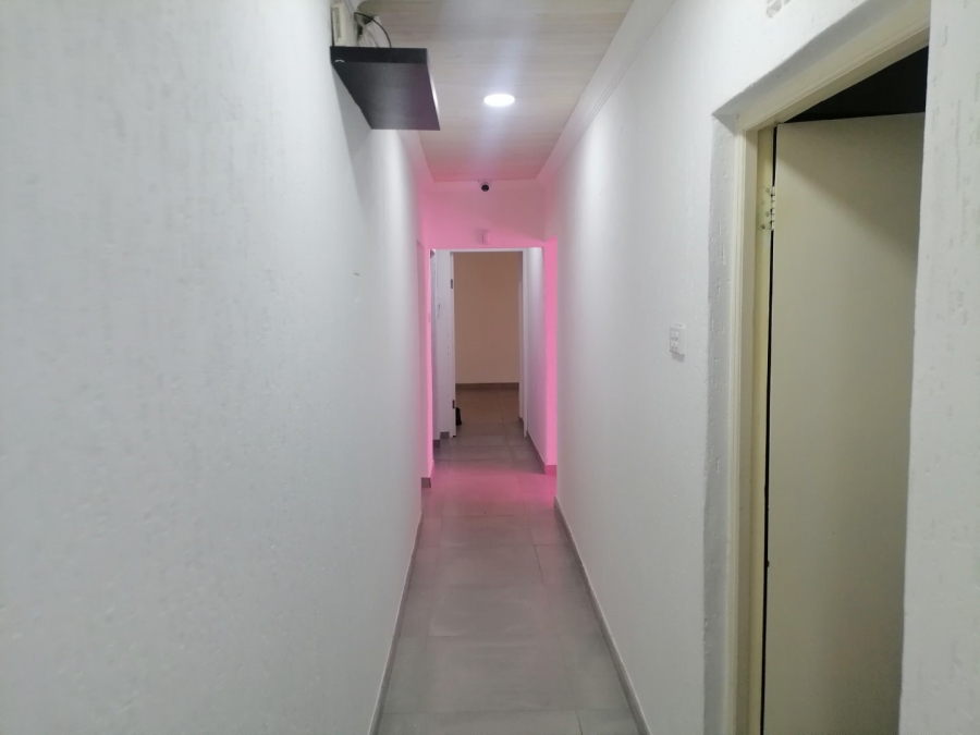 To Let 3 Bedroom Property for Rent in Reigerpark Gauteng