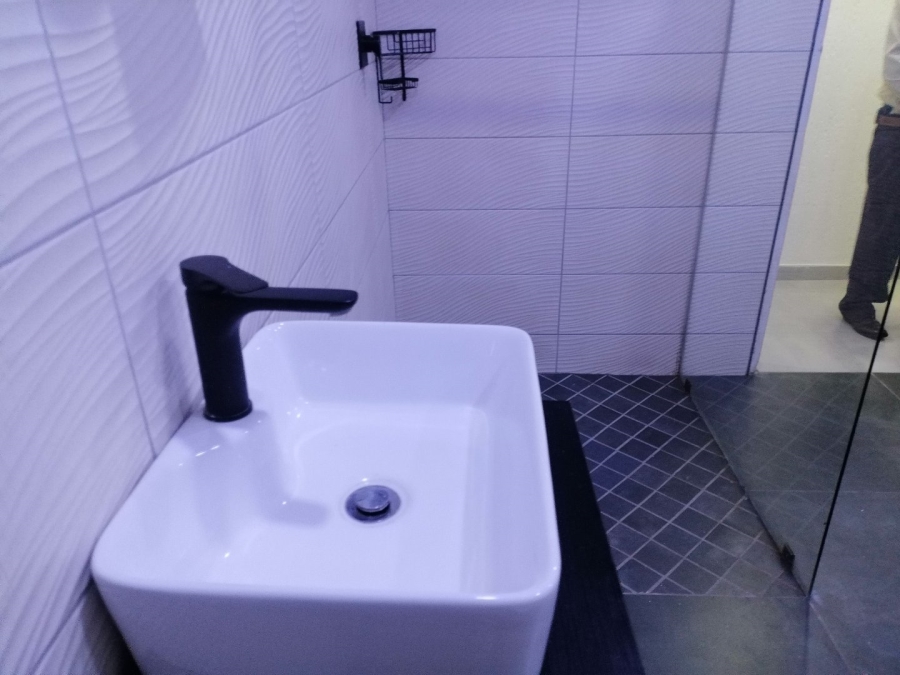 To Let 3 Bedroom Property for Rent in Reigerpark Gauteng