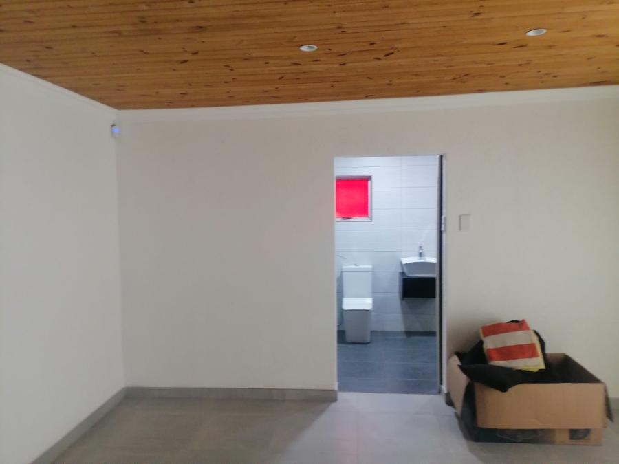 To Let 3 Bedroom Property for Rent in Reigerpark Gauteng