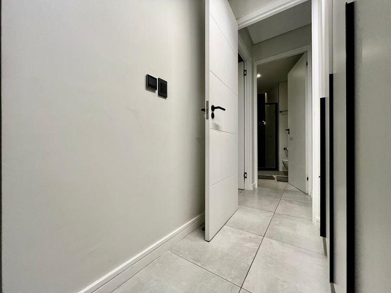 To Let 2 Bedroom Property for Rent in Waterfall Gauteng