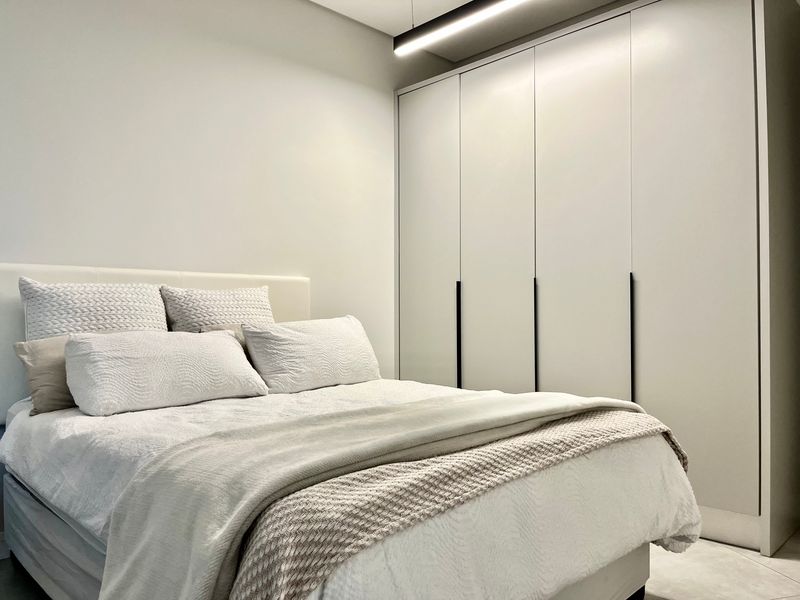 To Let 2 Bedroom Property for Rent in Waterfall Gauteng