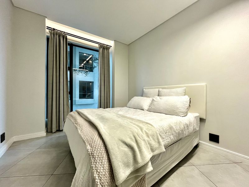 To Let 2 Bedroom Property for Rent in Waterfall Gauteng