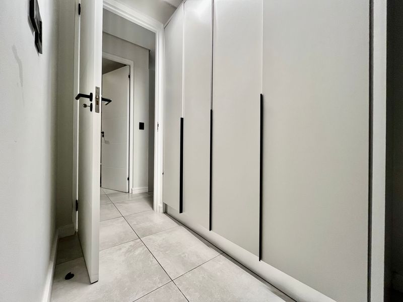 To Let 2 Bedroom Property for Rent in Waterfall Gauteng