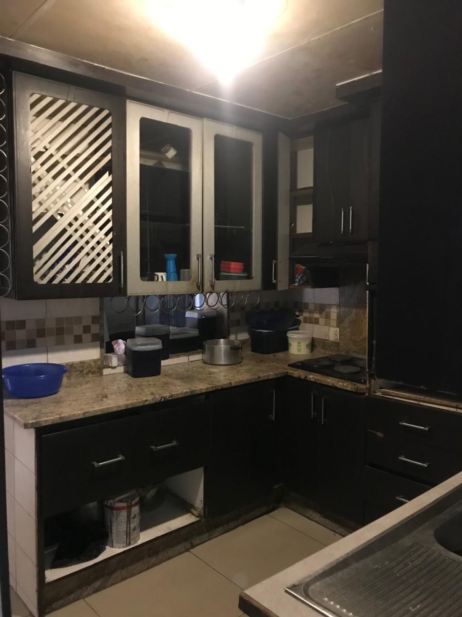 5 Bedroom Property for Sale in Kagiso Gauteng