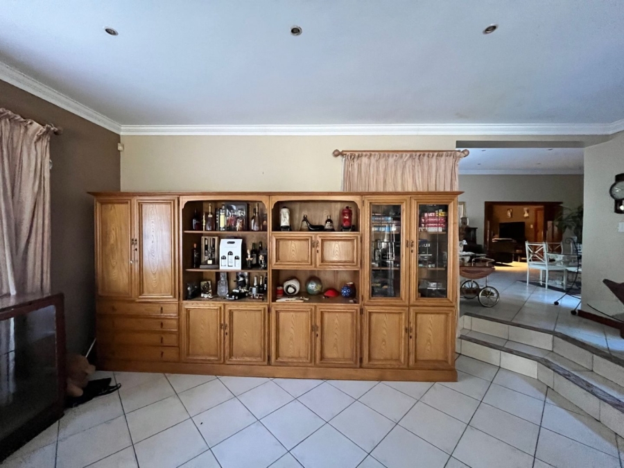 4 Bedroom Property for Sale in Observatory Gauteng