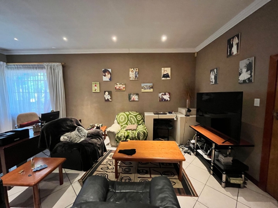 4 Bedroom Property for Sale in Observatory Gauteng