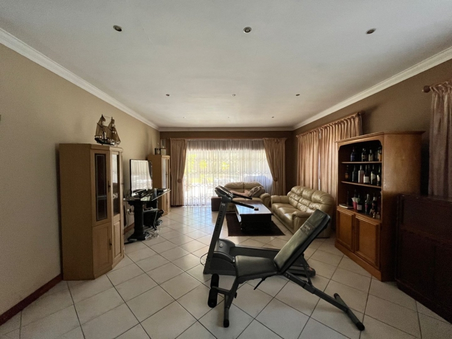 4 Bedroom Property for Sale in Observatory Gauteng