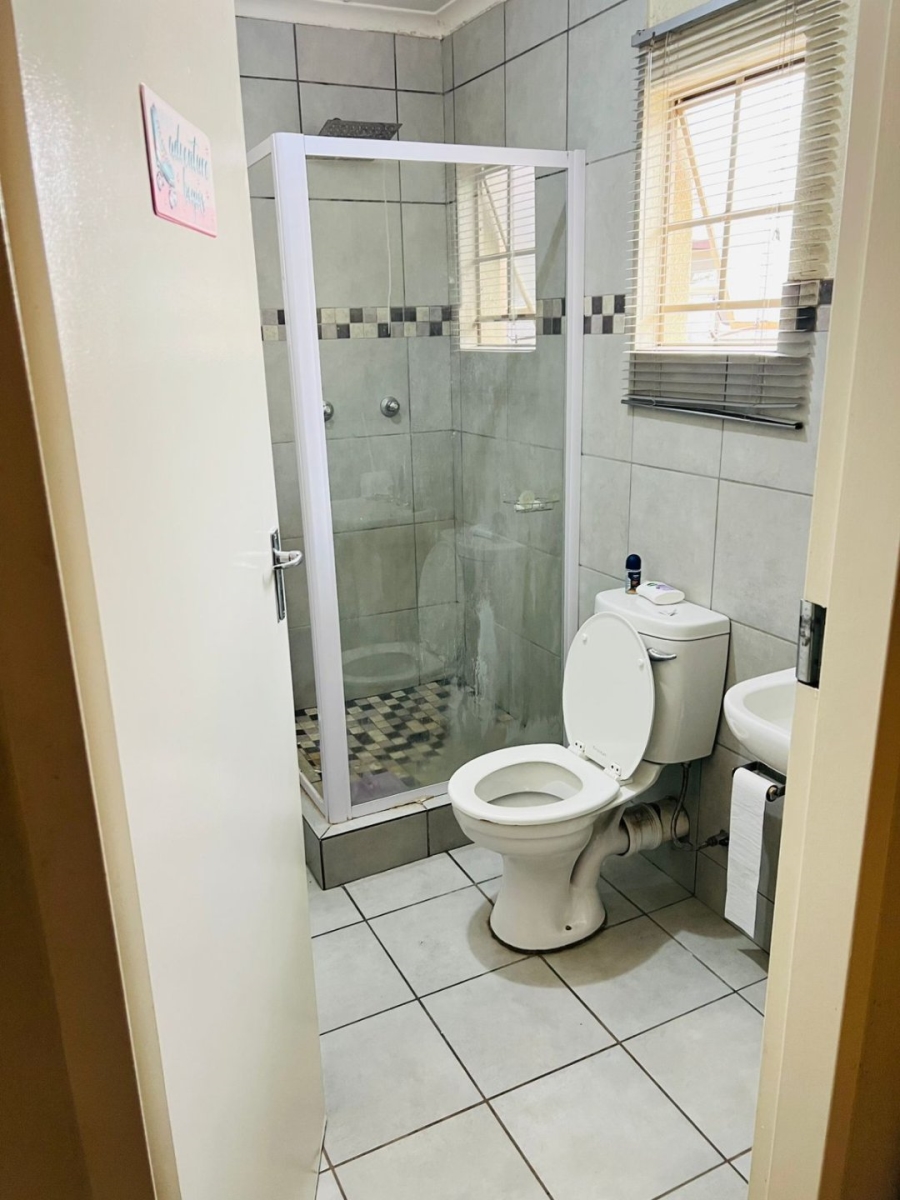 To Let 3 Bedroom Property for Rent in Alberton Central Gauteng