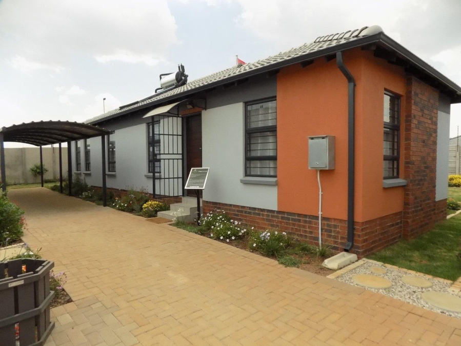 3 Bedroom Property for Sale in Sky City Gauteng