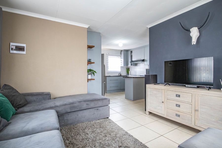 2 Bedroom Property for Sale in The Orchards Gauteng