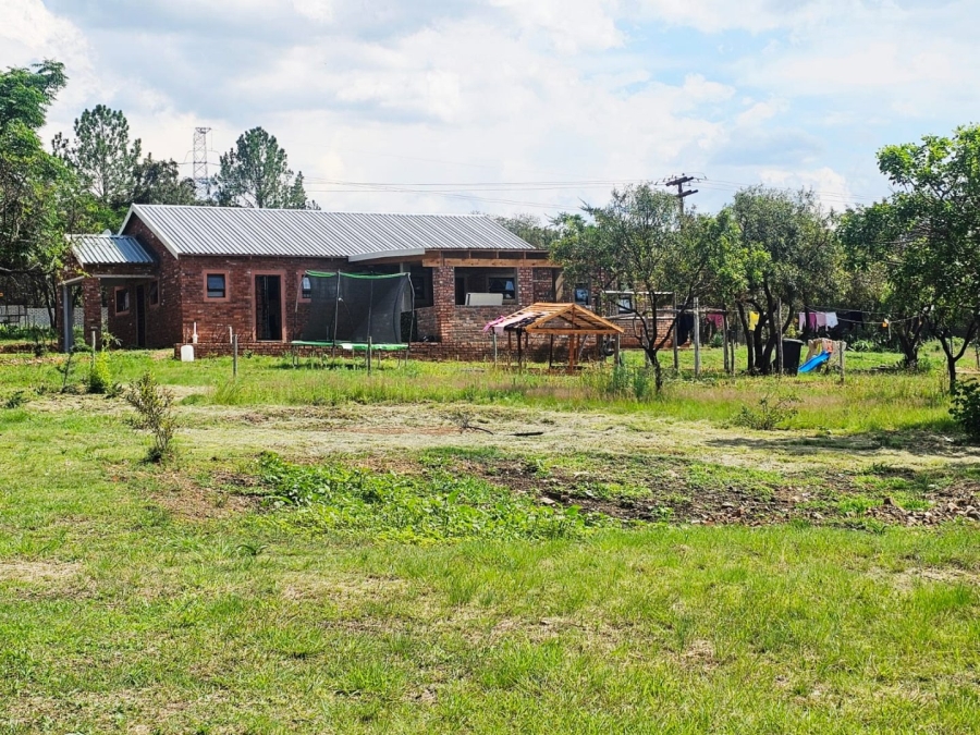  Bedroom Property for Sale in Laezonia Gauteng