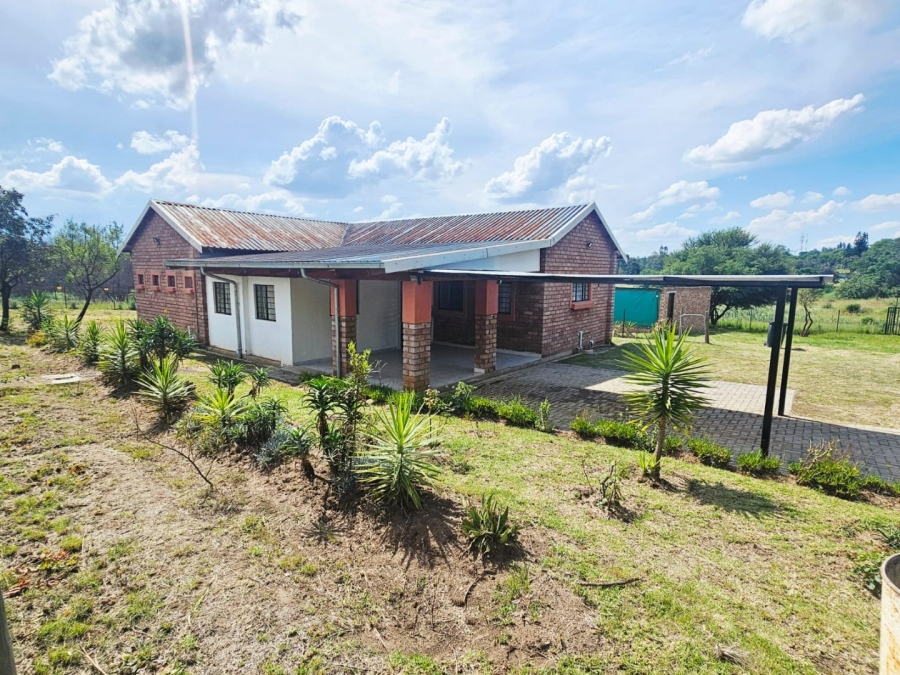  Bedroom Property for Sale in Laezonia Gauteng