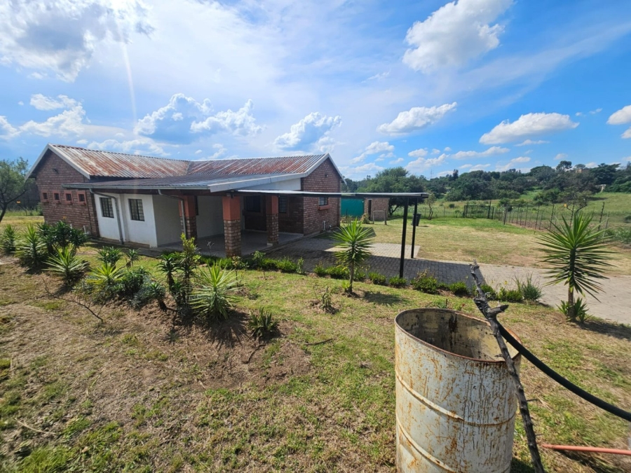  Bedroom Property for Sale in Laezonia Gauteng