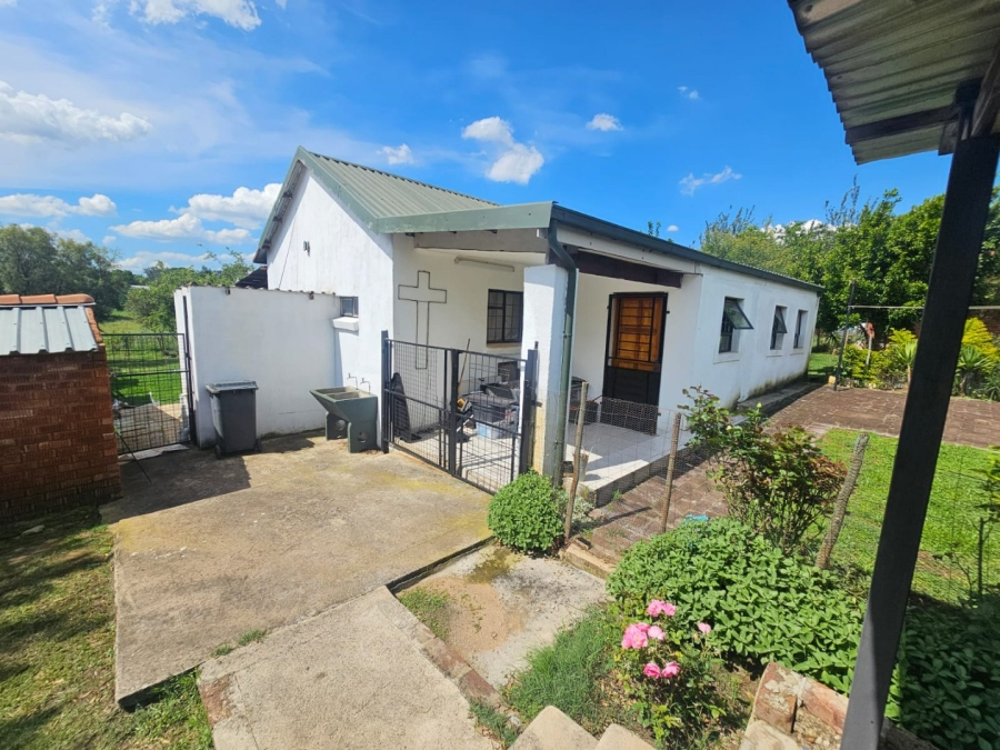  Bedroom Property for Sale in Laezonia Gauteng