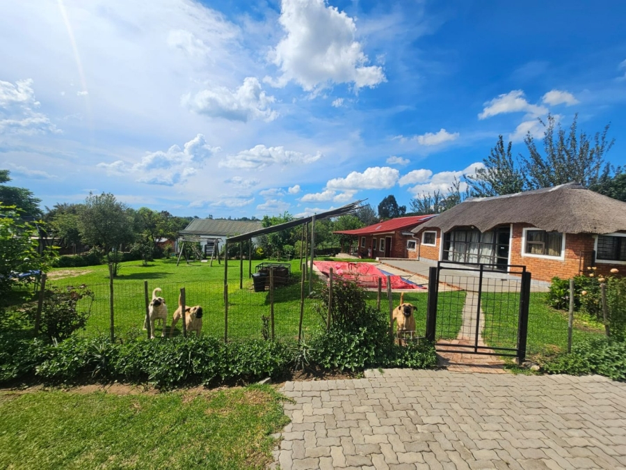  Bedroom Property for Sale in Laezonia Gauteng