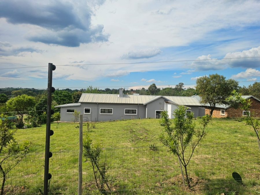  Bedroom Property for Sale in Laezonia Gauteng