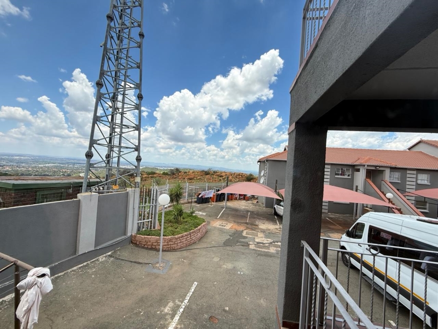 3 Bedroom Property for Sale in Risana Gauteng