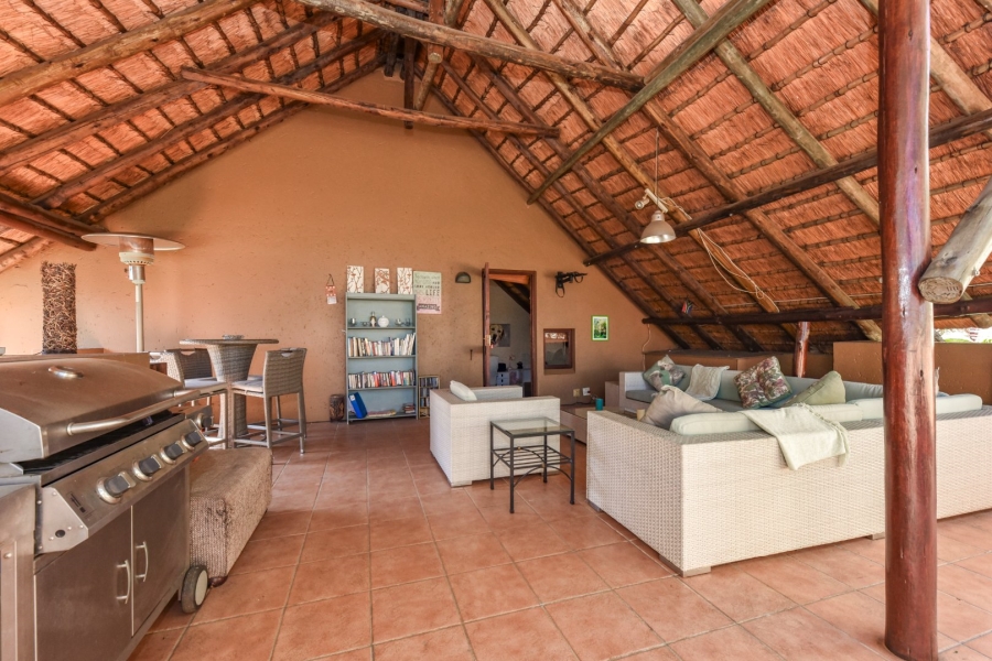 To Let 2 Bedroom Property for Rent in Douglasdale Gauteng